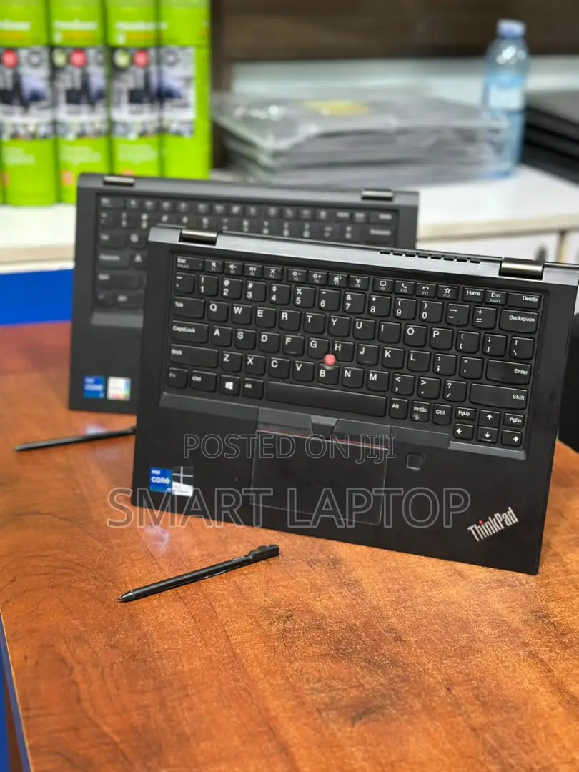 Laptop Lenovo ThinkPad L13 Yoga 16GB Intel Core i5 SSD 256GB