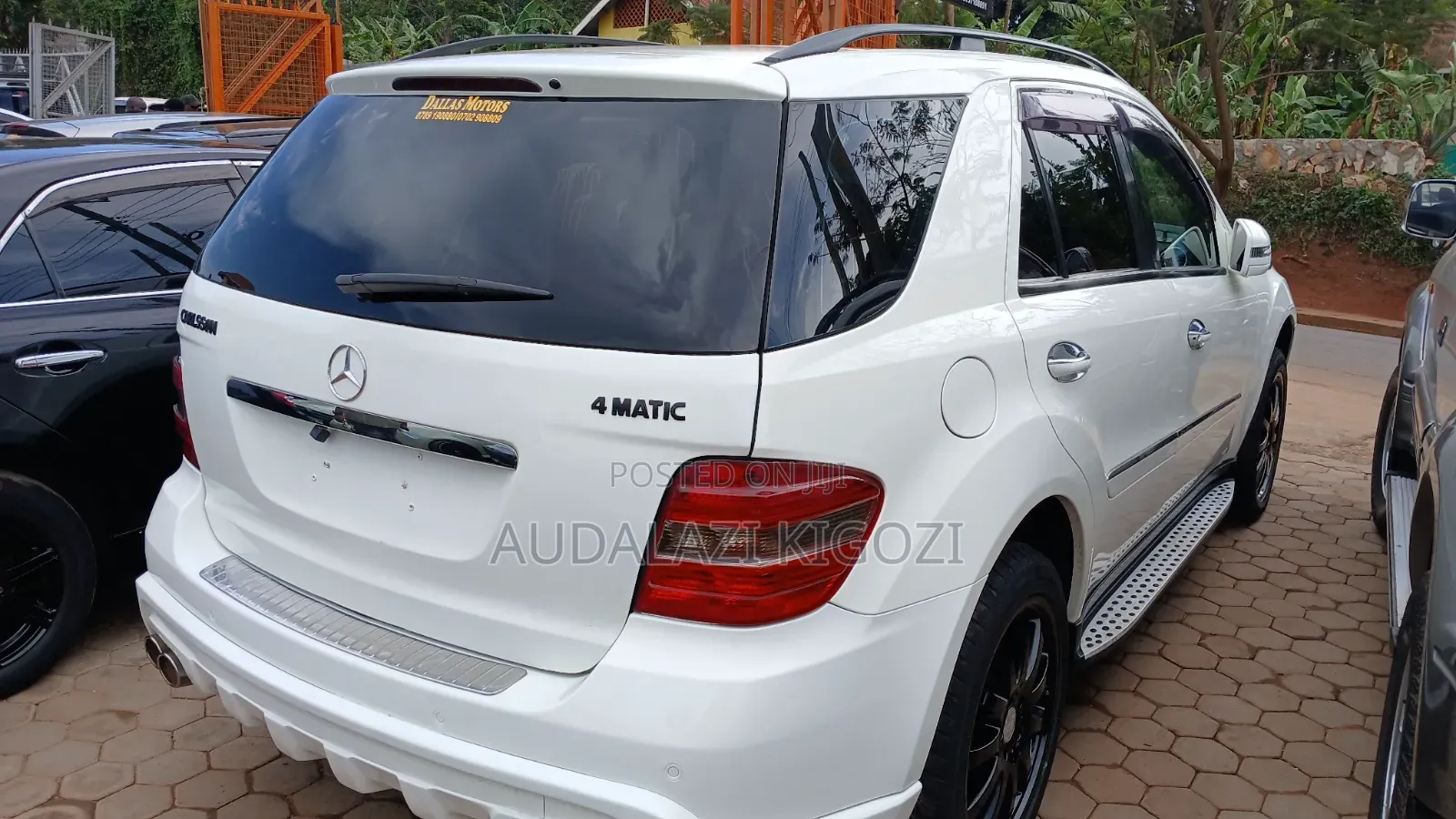 Mercedes-Benz M Class 2011 White