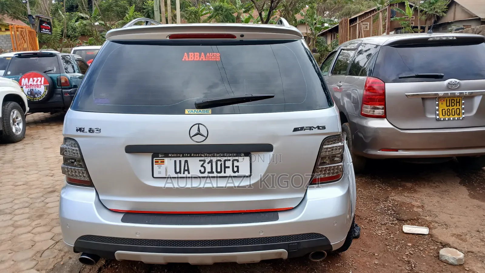 Mercedes-Benz M Class 2011 Silver