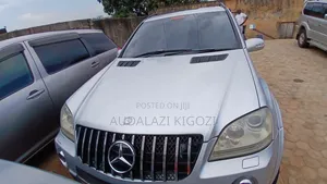 Mercedes-Benz M Class 2011 Silver
