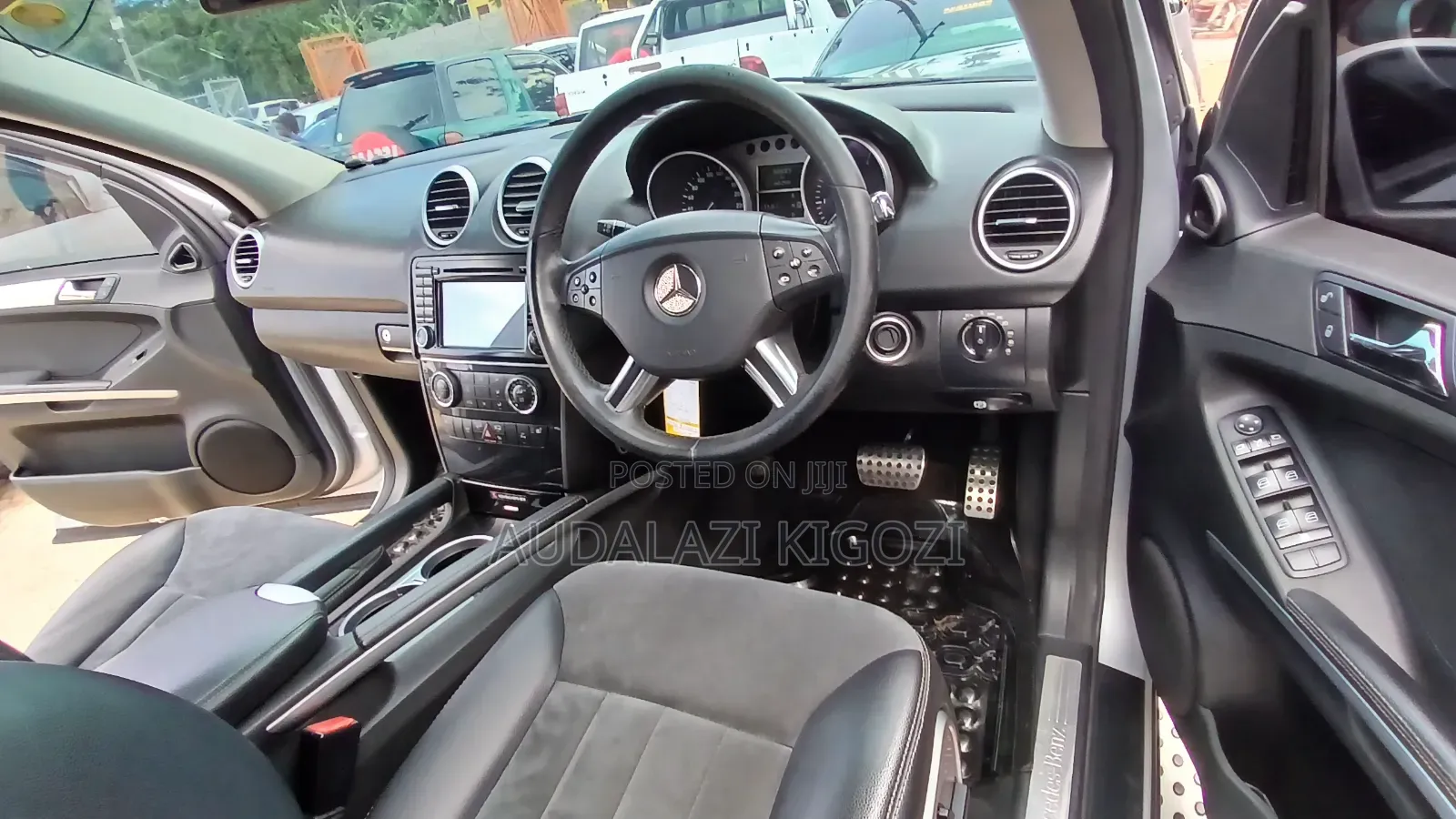 Mercedes-Benz M Class 2011 Silver