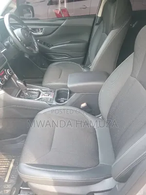 Subaru Forester 2018 Silver