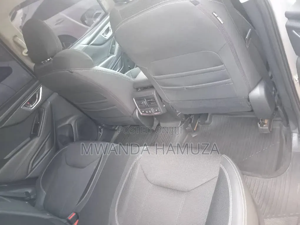 Subaru Forester 2018 Silver