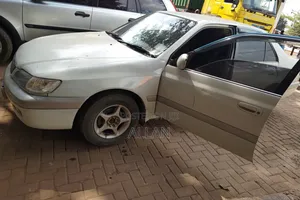 Toyota Premio 2001 Silver