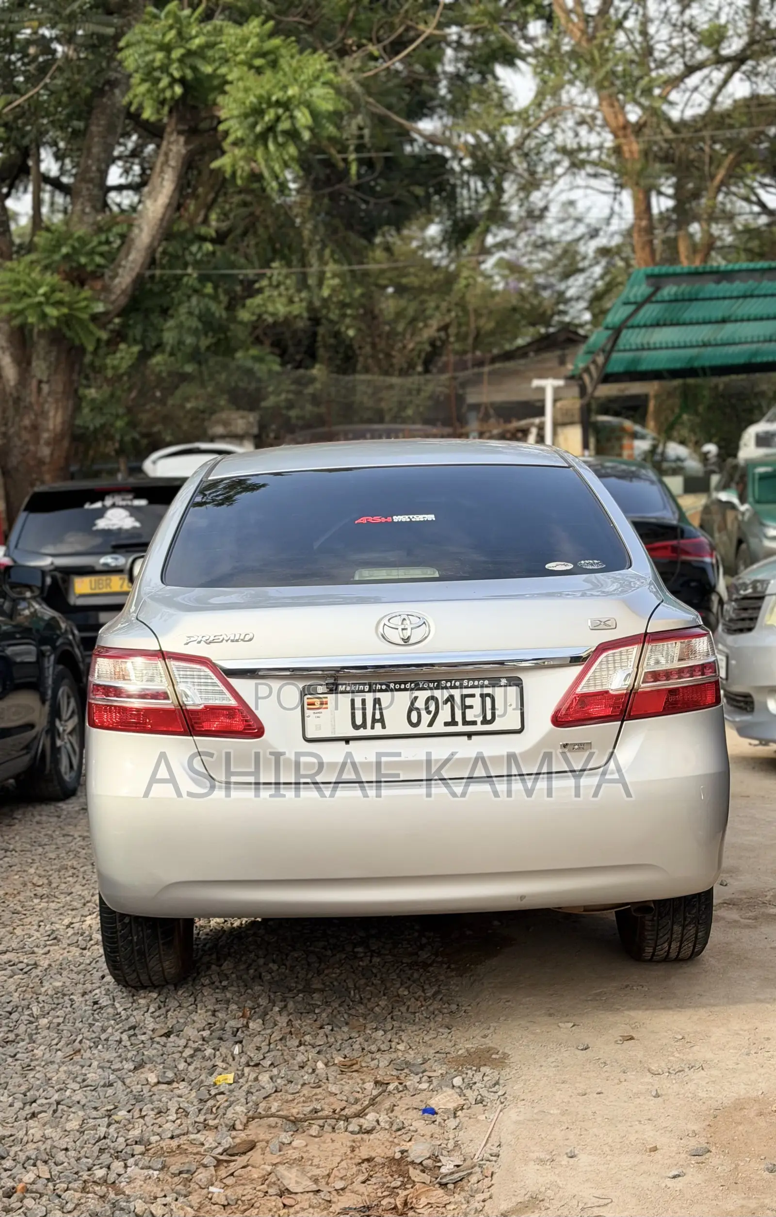 Toyota Premio 2010 Silver