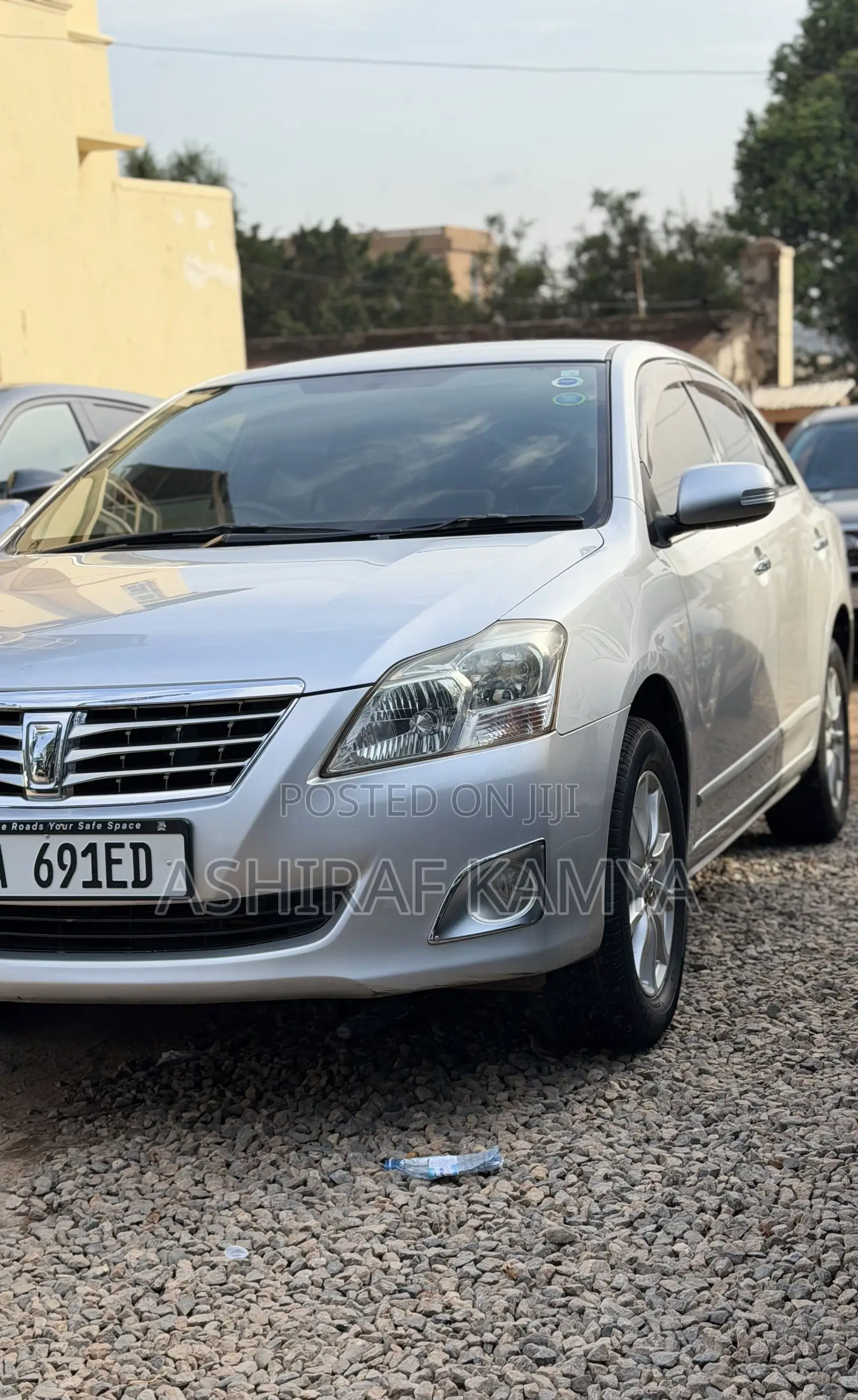 Toyota Premio 2010 Silver