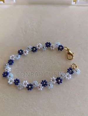 Jewellery, Bracelets