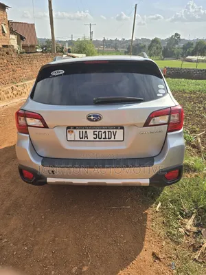 Subaru Outback 2.5i AWD 2017 Gray