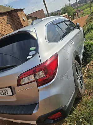 Subaru Outback 2.5i AWD 2017 Gray