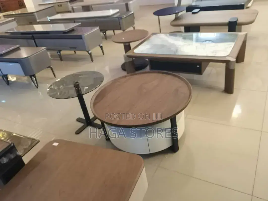 Round Stylish Coffee Table