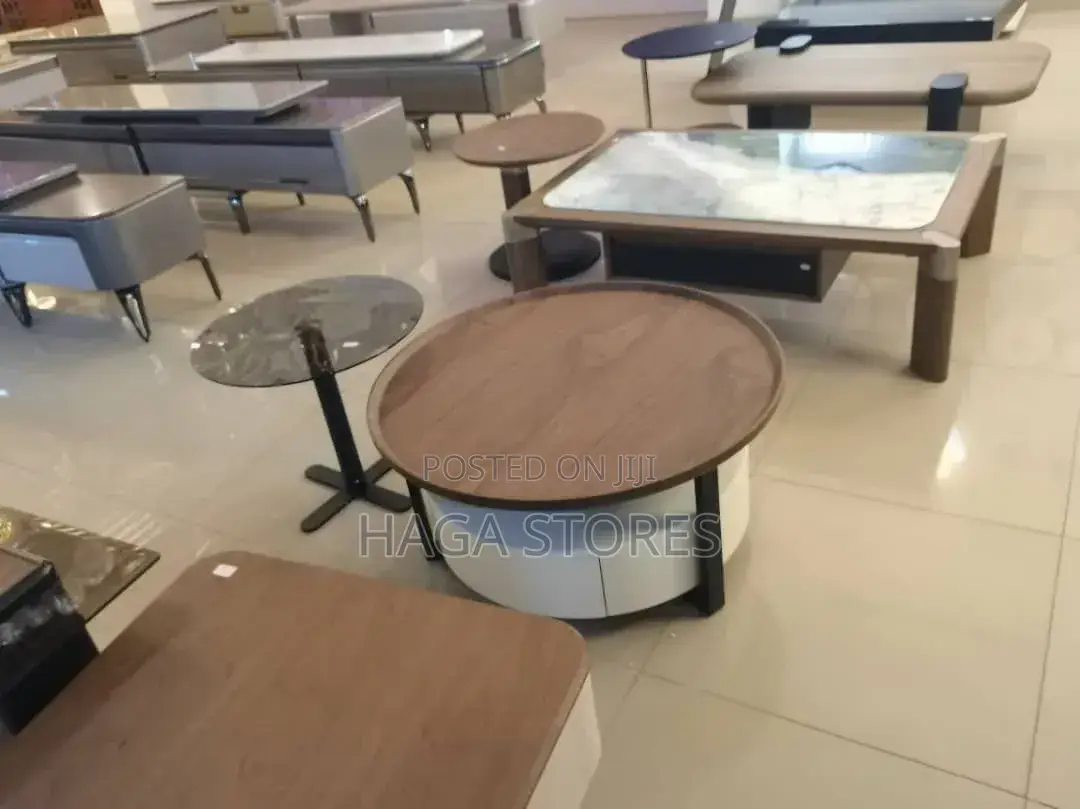 Round Stylish Coffee Table