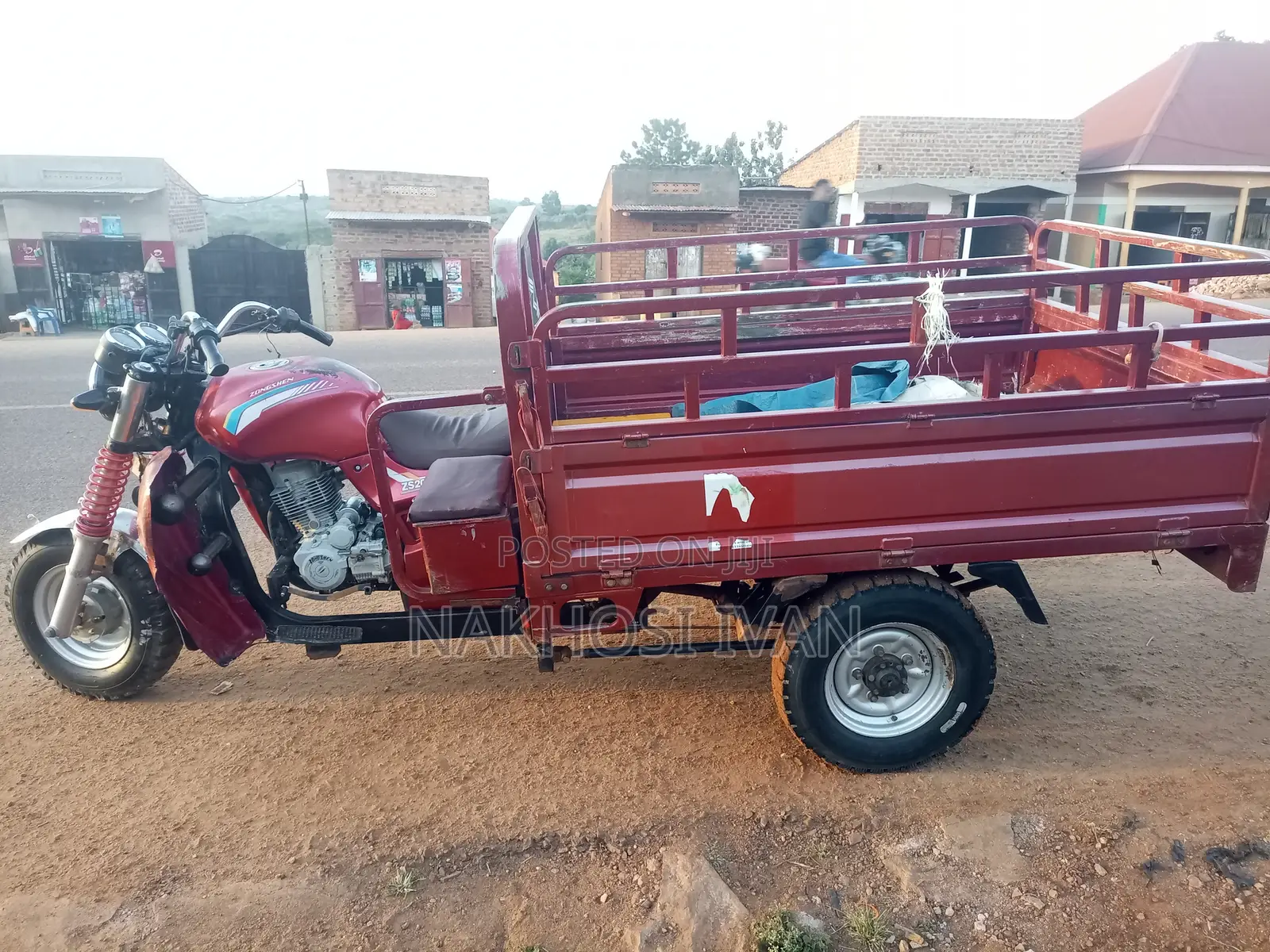 Bajaj Boxer 2026 Red