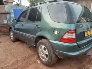 Mercedes-Benz M Class 2005 Green