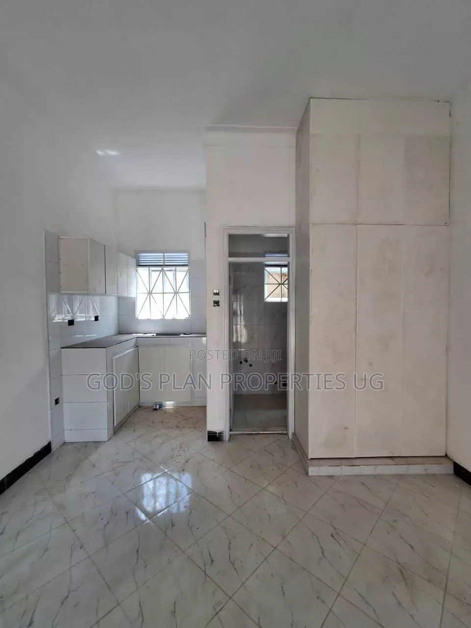 1bdrm Room & Parlour in Mengo Estate, Central Division for rent