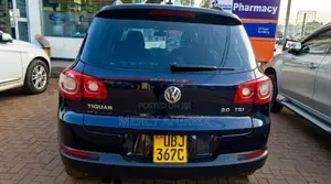 Volkswagen Tiguan 2009 Black