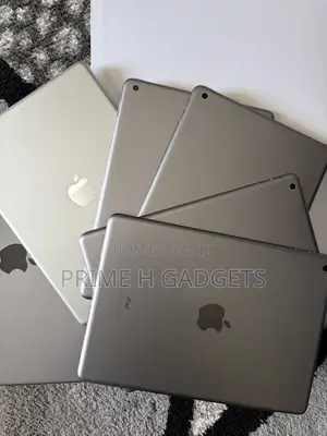 Apple iPad (2022) 32 GB Silver