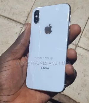 Apple iPhone X 64 GB White