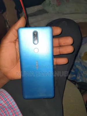 Nokia 2.4 64 GB Blue