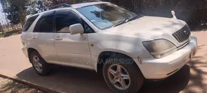 Toyota Harrier 2002 White