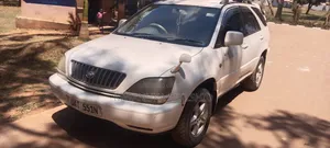 Toyota Harrier 2002 White