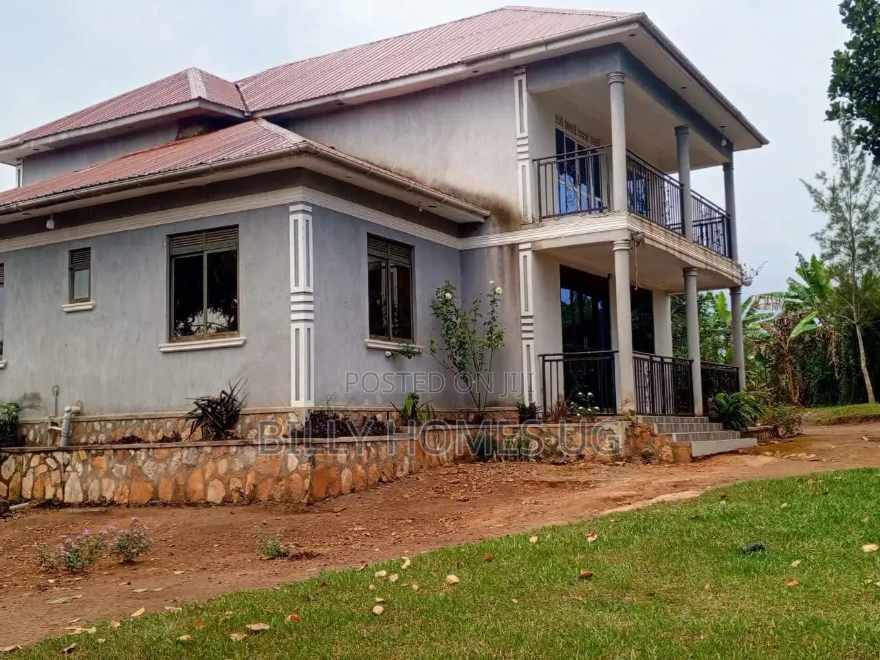 5bdrm House in Gombe for sale