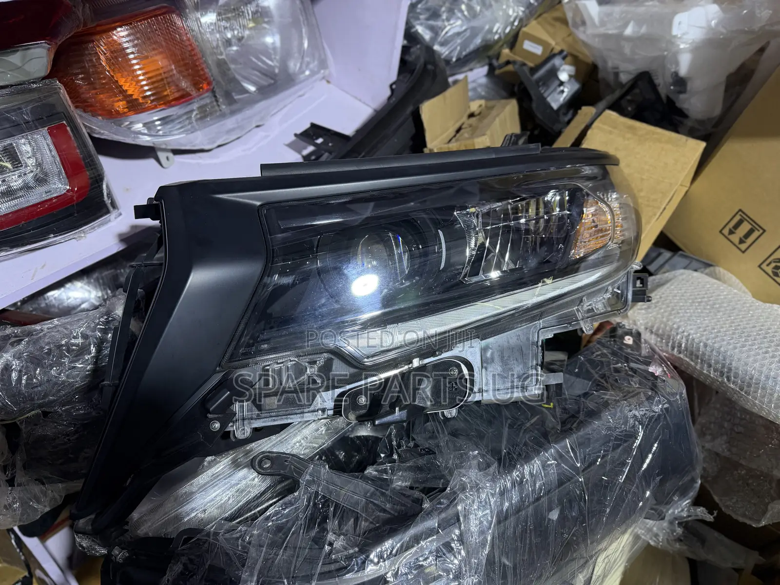 Landcruiser Prado FJ150 2018 - 2023 Headlamp