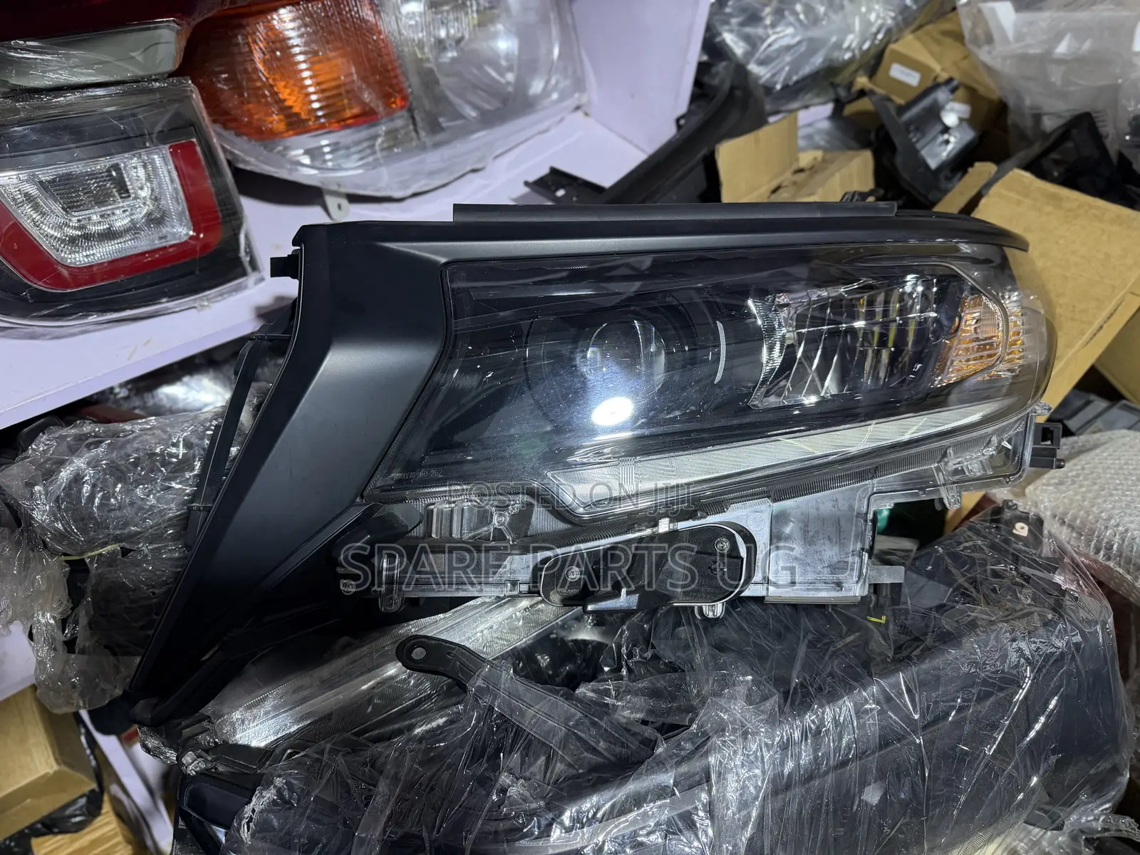 Landcruiser Prado FJ150 2018 - 2023 Headlamp