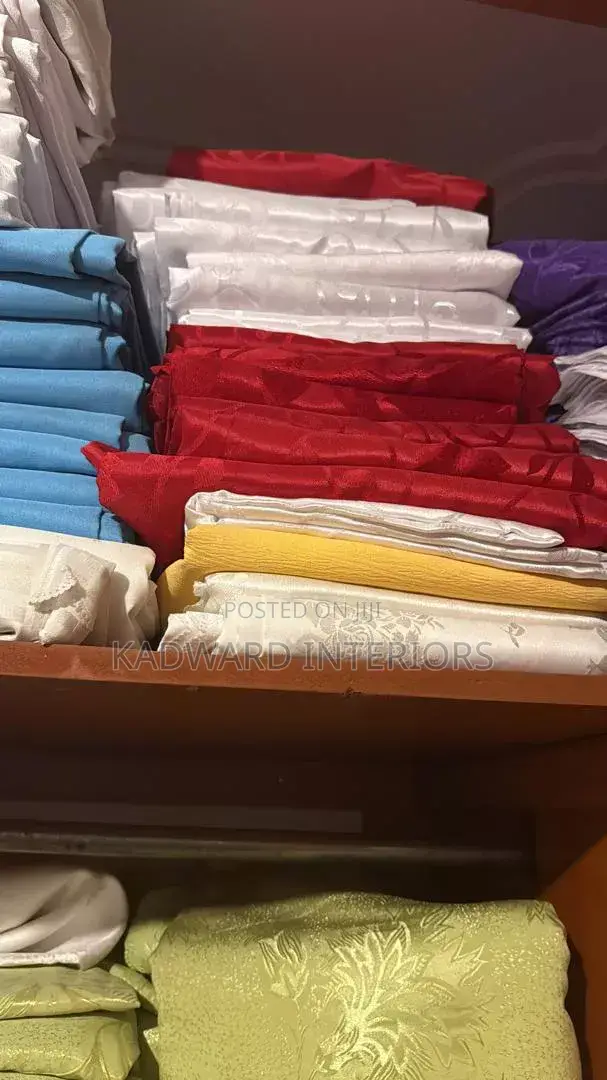 Different Colors of Table Cloth Per Metre