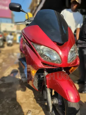 Honda Forza 2019 Red