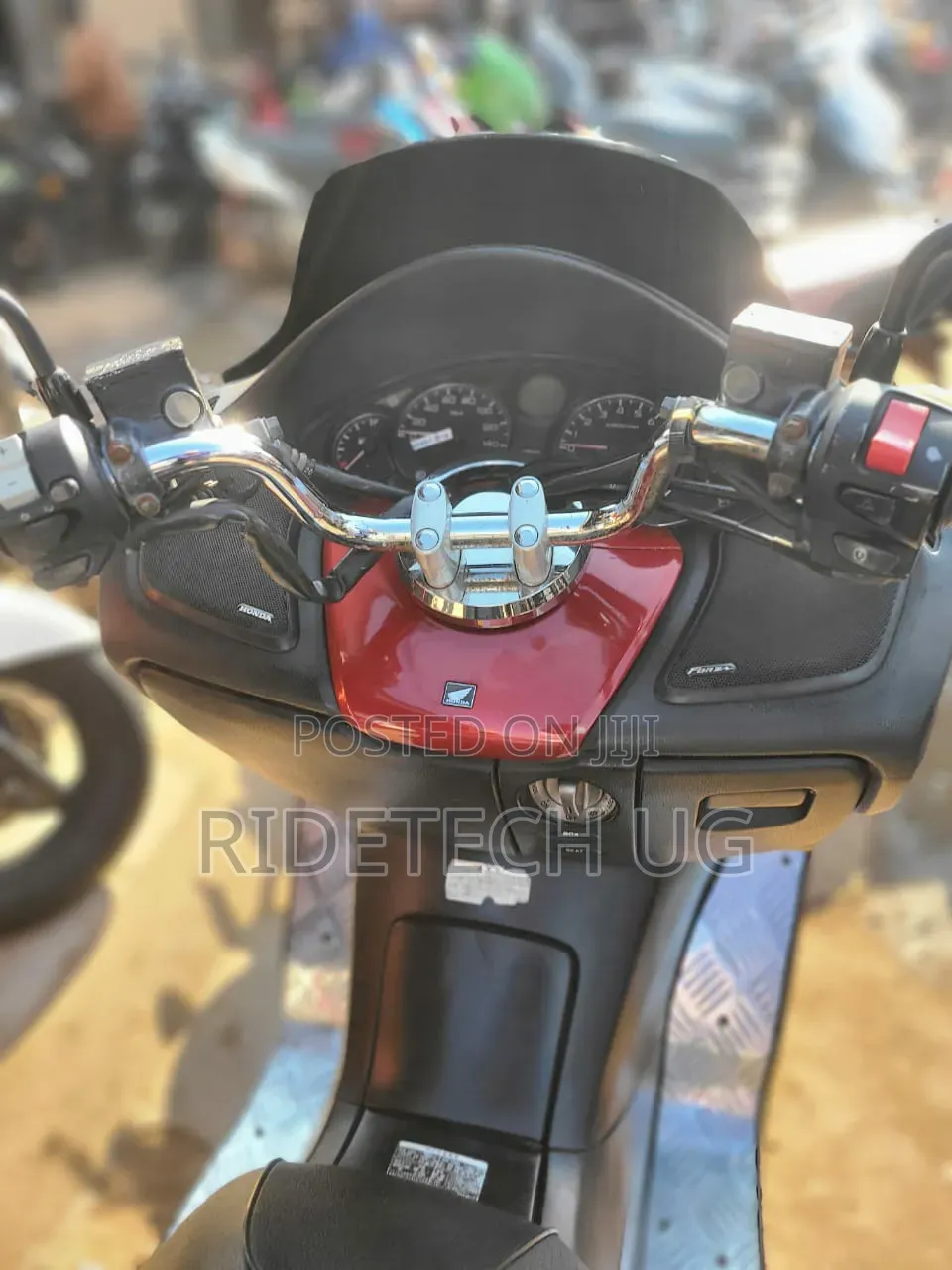 Honda Forza 2019 Red