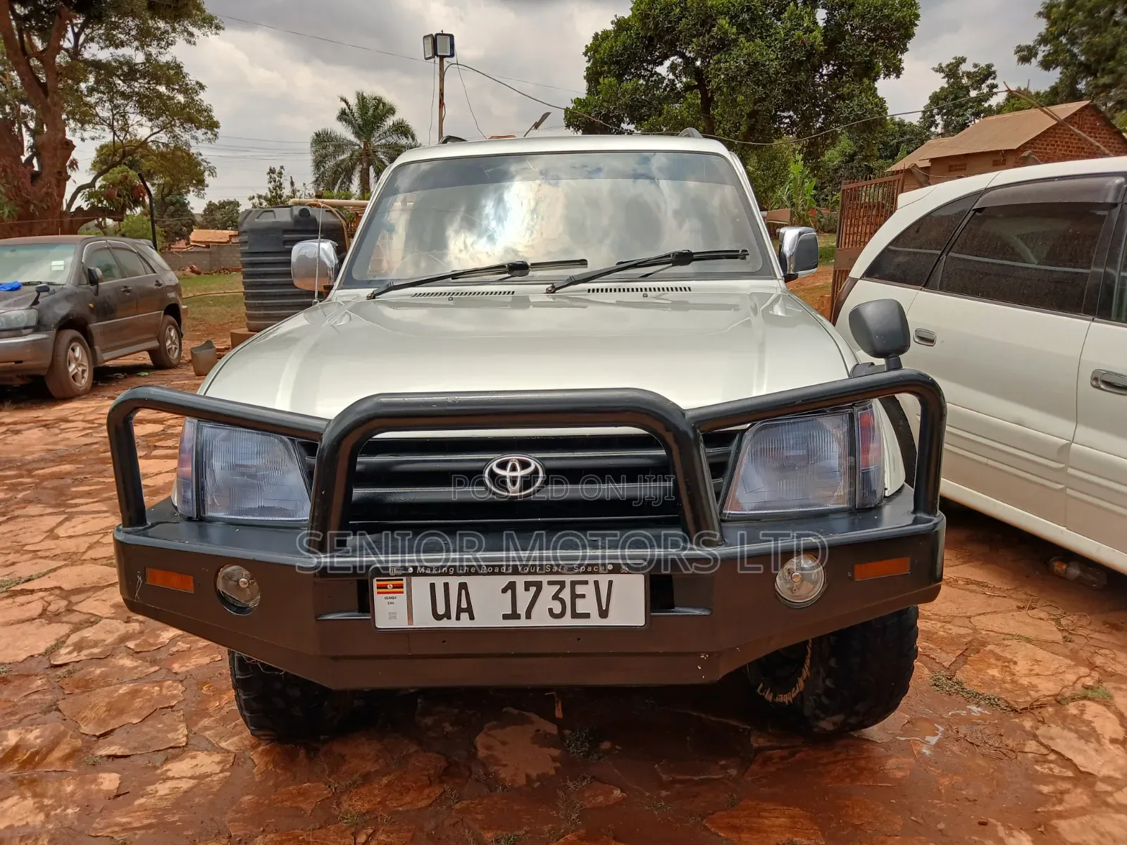 Toyota Land Cruiser Prado 2002 White