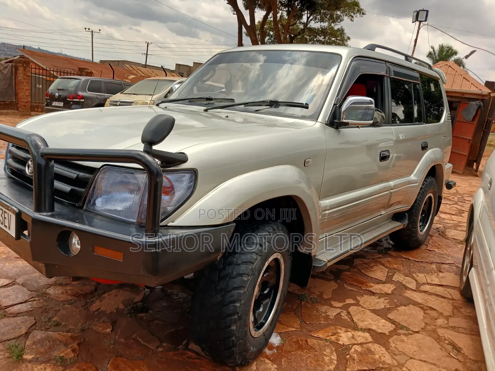 Toyota Land Cruiser Prado 2002 White