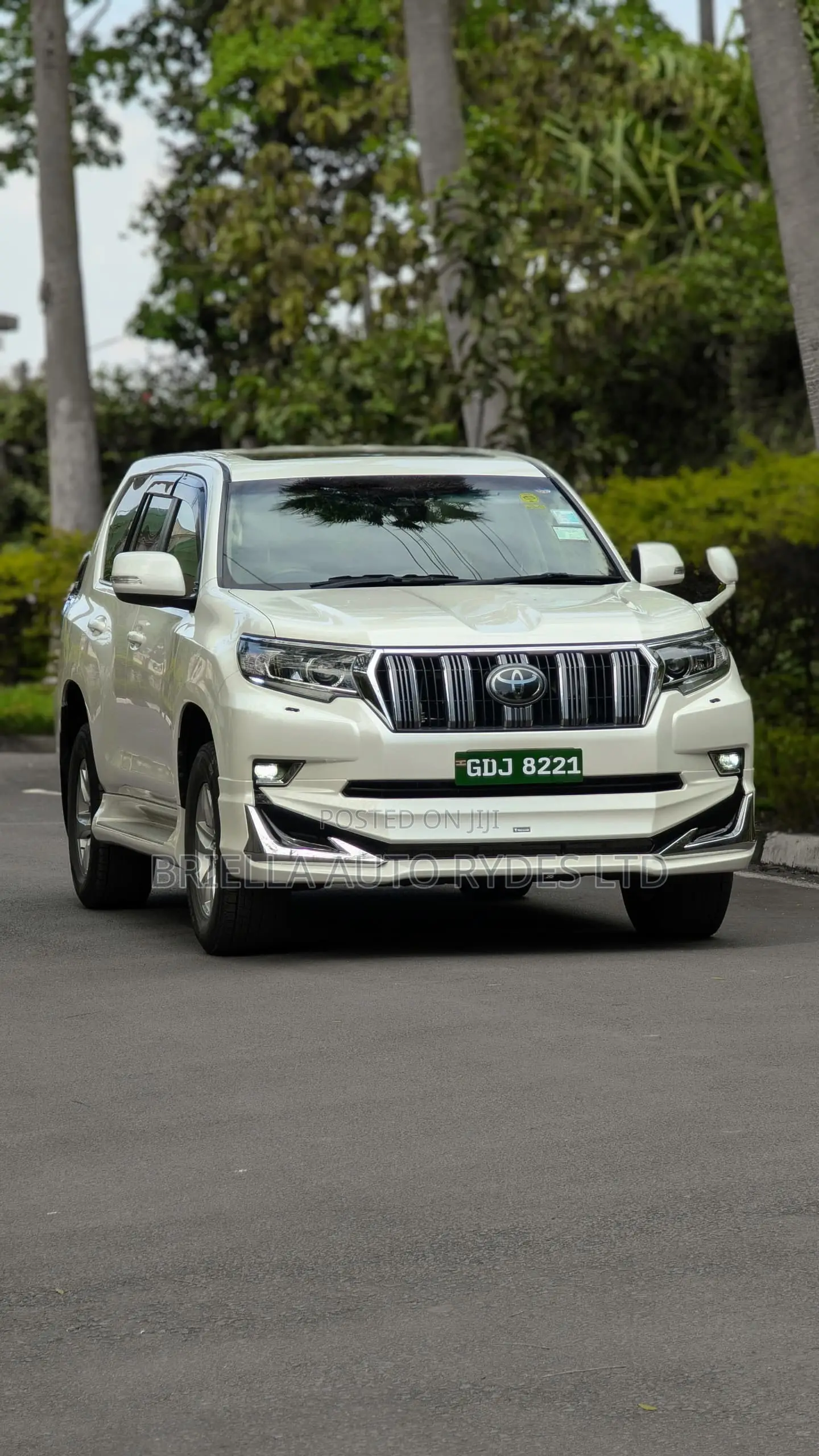 Toyota Land Cruiser Prado 2019 White