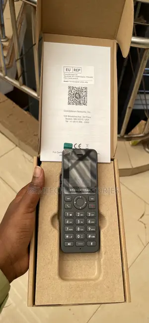 Grandstream DP725 Long-Life DECT Cordless HD IP Handset
