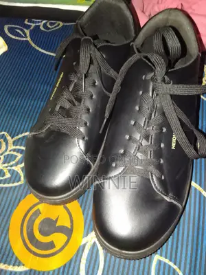 Black Sneakers