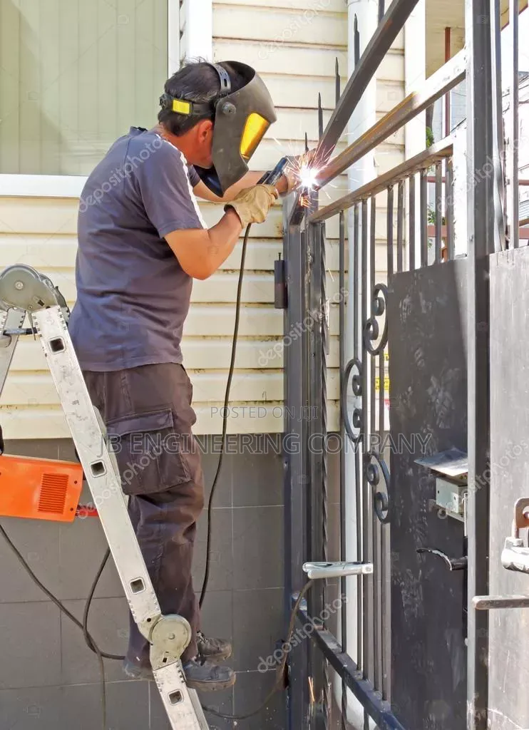 Gate Repair and Maintenance