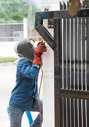 Gate Repair and Maintenance