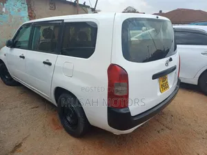 Toyota Probox 2005 White