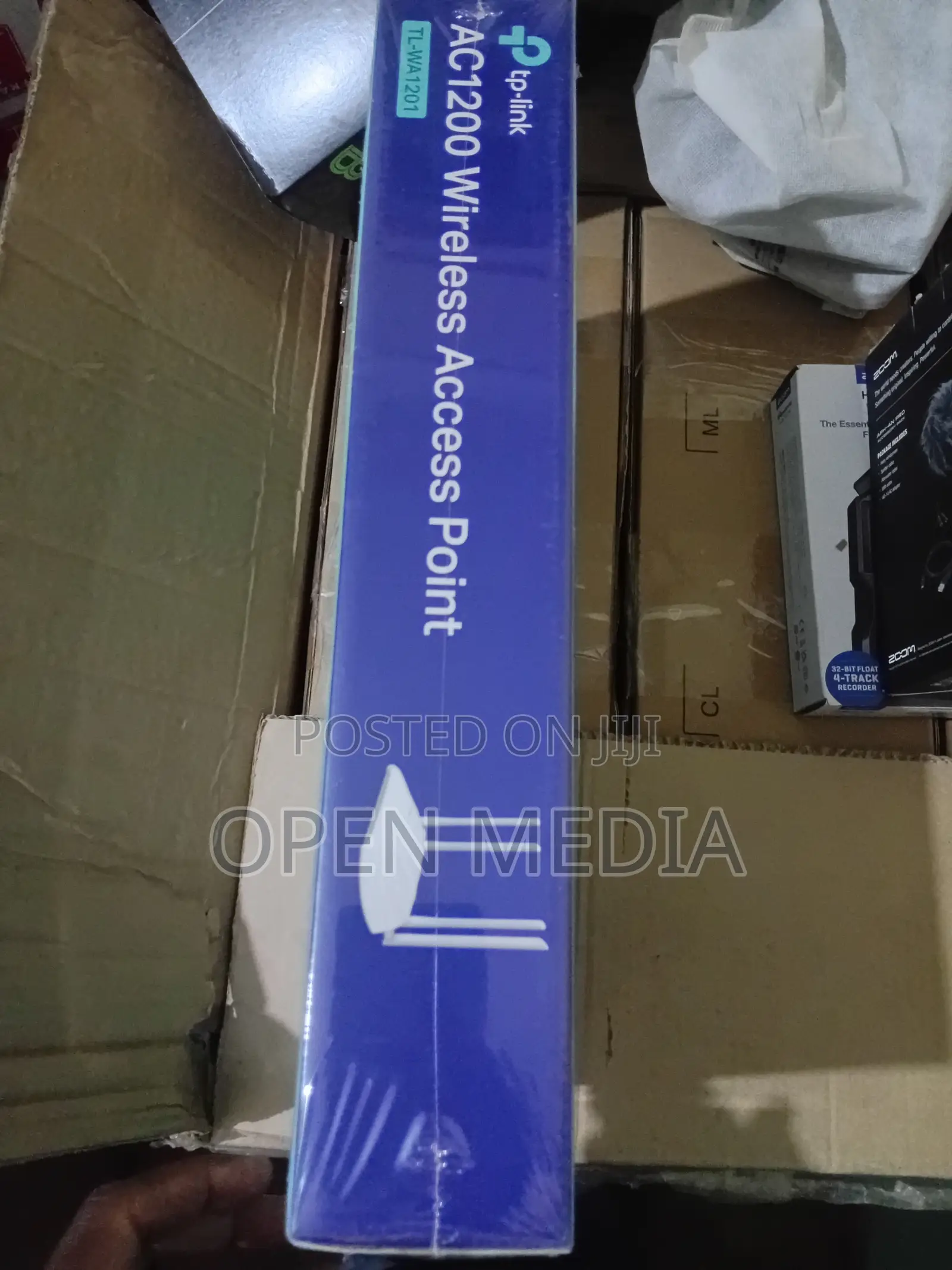 TP-Link TL-WA1201 – AC1200 Access Point