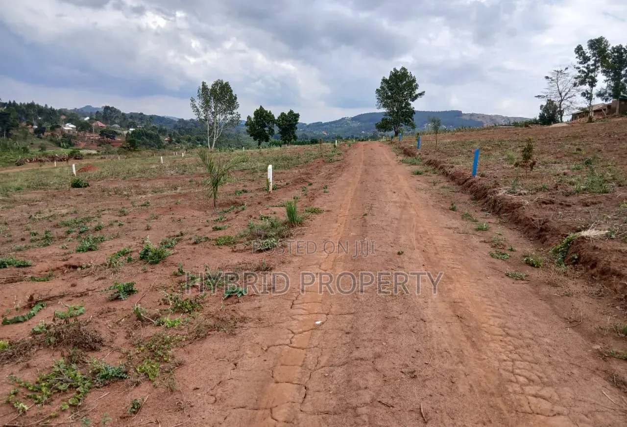 Prime Plots for Sale at Mpigi~Kalagala Kulya Show Estate~Masaka Road.