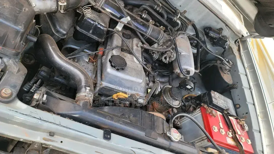 Toyota Land Cruiser Prado 2.7 16V 5dr 2000 Silver