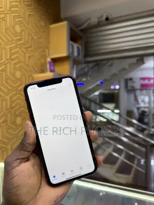 Apple iPhone XR 64 GB
