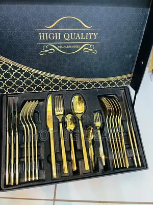 24-Piece Mirror-Polished Gold Cutlery Set