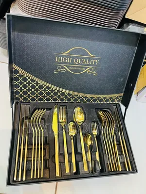 24-Piece Mirror-Polished Gold Cutlery Set