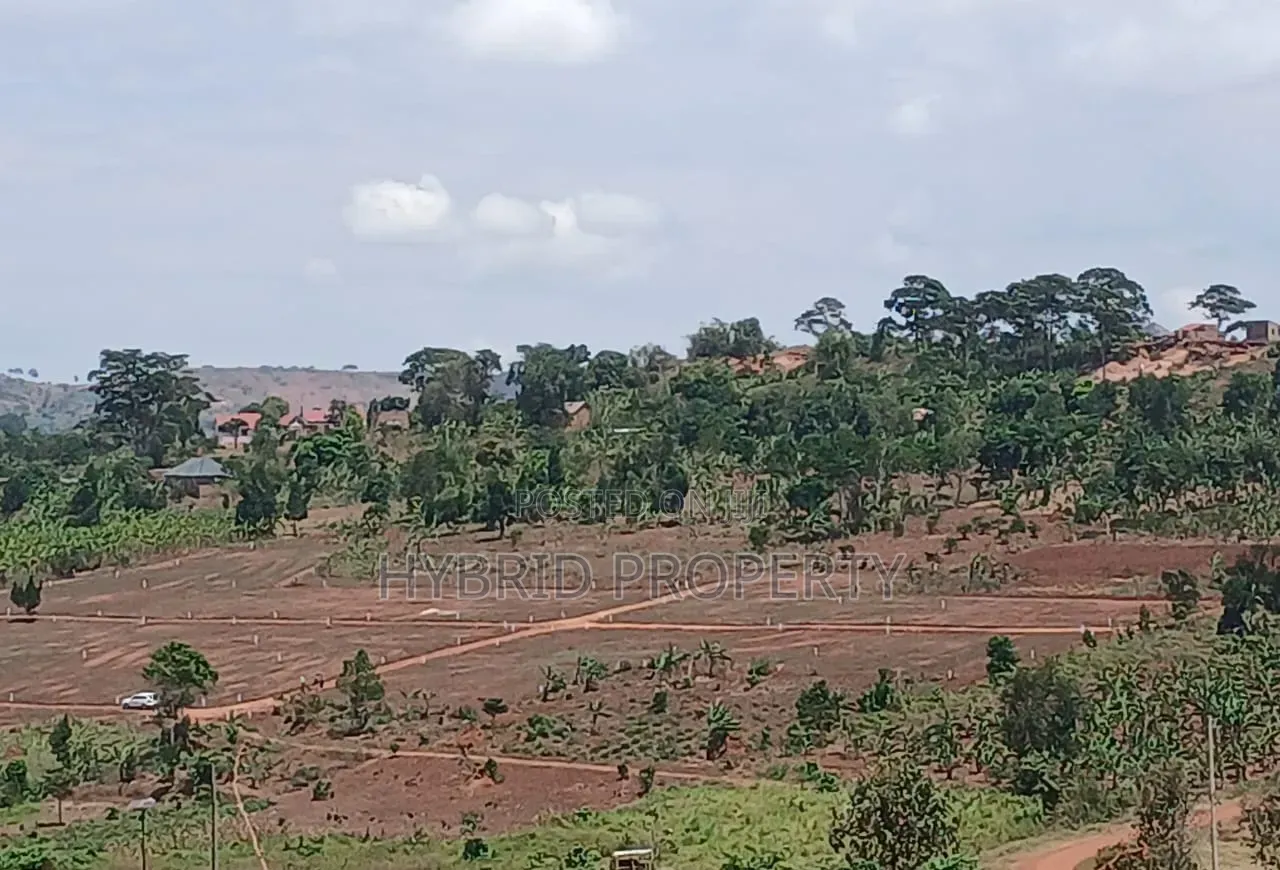 Prime Plots for Sale at Kampiringisa~Muyira Kulya Show Land Estate.
