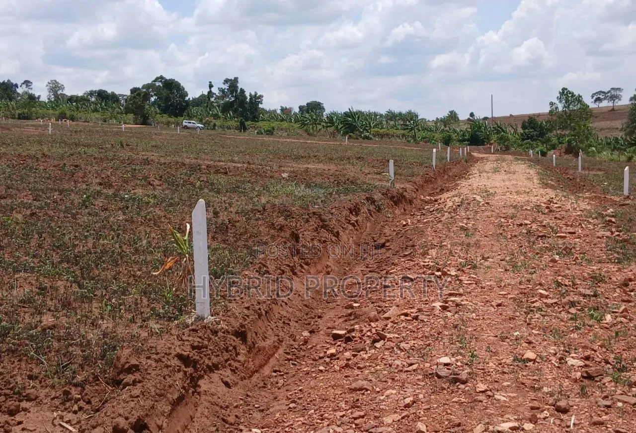 Prime Plots for Sale at Kampiringisa~Muyira Kulya Show Land Estate.