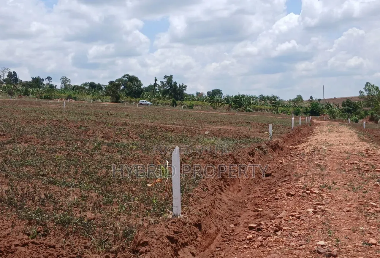Prime Plots for Sale at Kampiringisa~Muyira Kulya Show Land Estate.