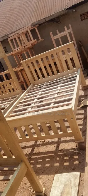 Mordern 4 by 6 Bed