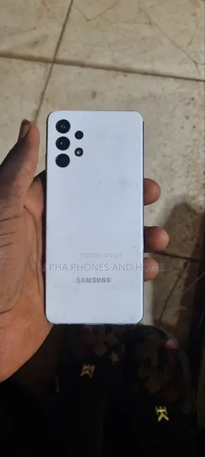 Samsung Galaxy A32 128 GB White