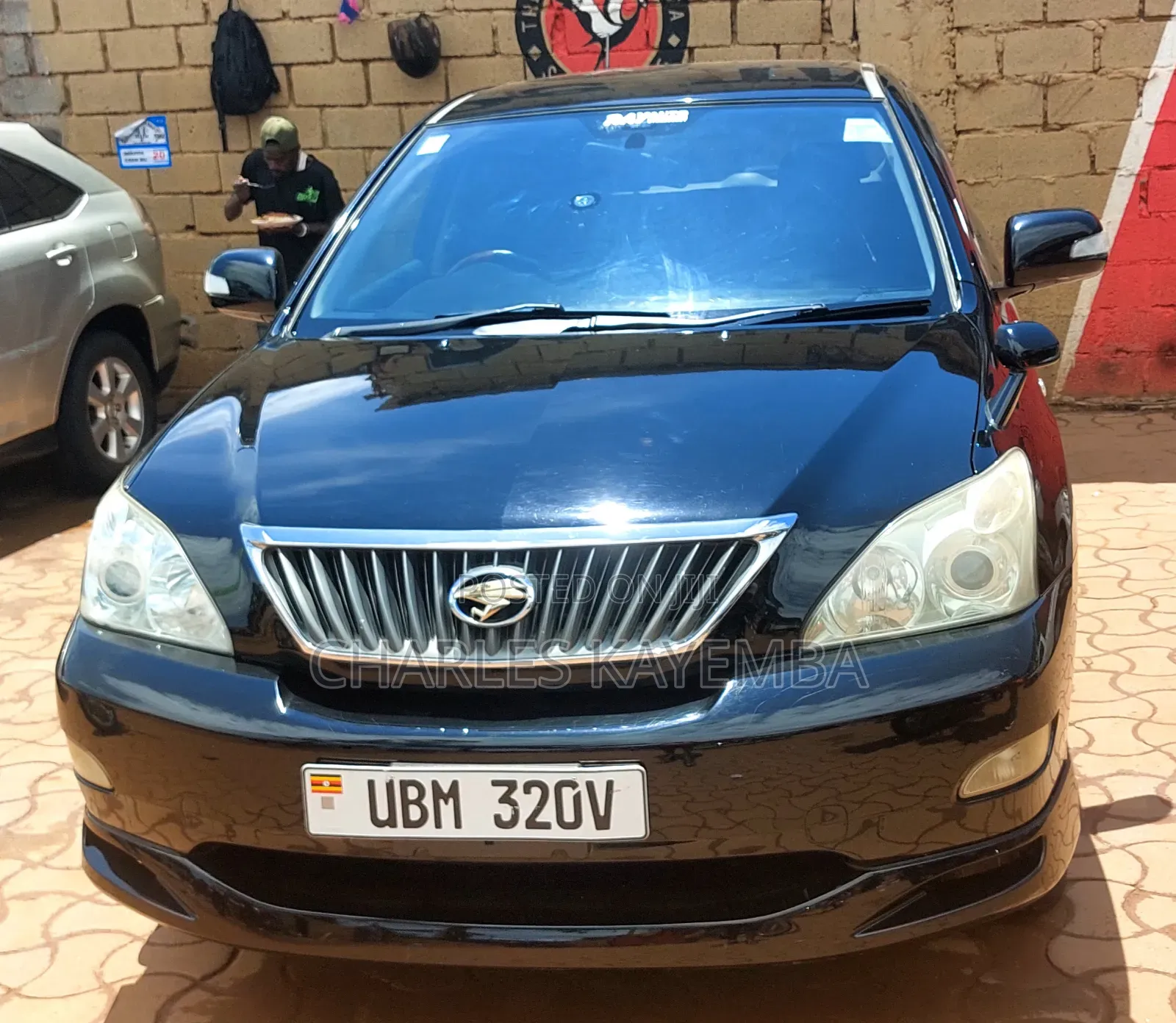 Toyota Harrier 240G 2009 Black